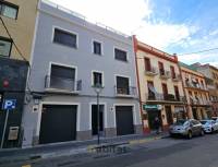 Piso de nueva construcción en Av. Maria Cristina con 3 habitaciones