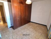 Piso de 4 habitaciones en Rambla Nova con parking