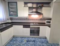 Amplio piso en Av. Roma con 4 habitaciones y parking